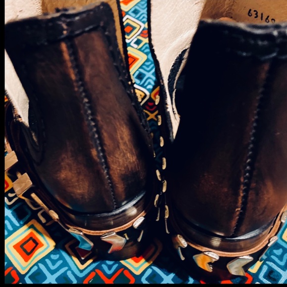 SOLD🍒FREEBIRD Blade Bootie - Brown/Black - Size 6 - Picture 4 of 11